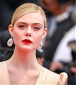 totally_elle_cannes_openingceremony_19__20.jpg