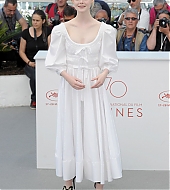 totallyelle-2017-05-23-thebeguiled-photocall-cannes-223.jpg