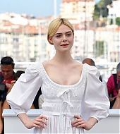 totallyelle-2017-05-23-thebeguiled-photocall-cannes-300.jpg