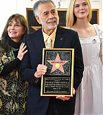 totallyelle-hollywoodwalkoffamestarceremony-005.png
